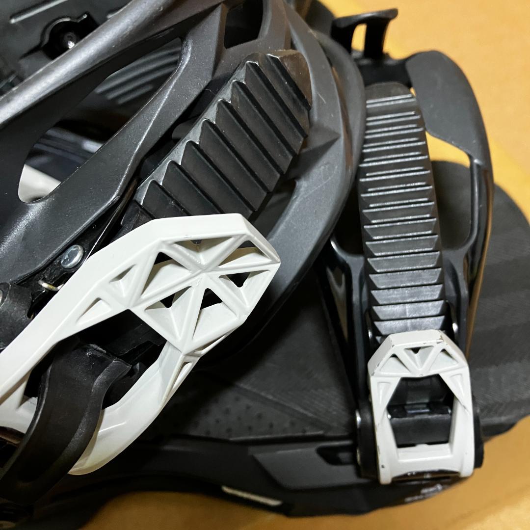 SALOMON DISTRICT UND サロモン ディストリクト (M)