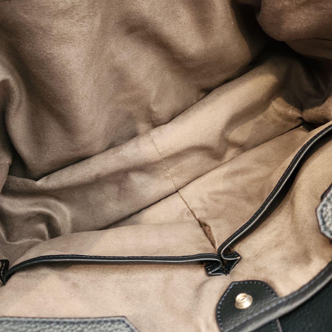 美品 PELLE MORBIDA 被せ付ボストン　ネイビー