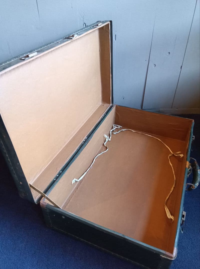 緑色　トランク　ヴィンテージ　レトロ　昭和