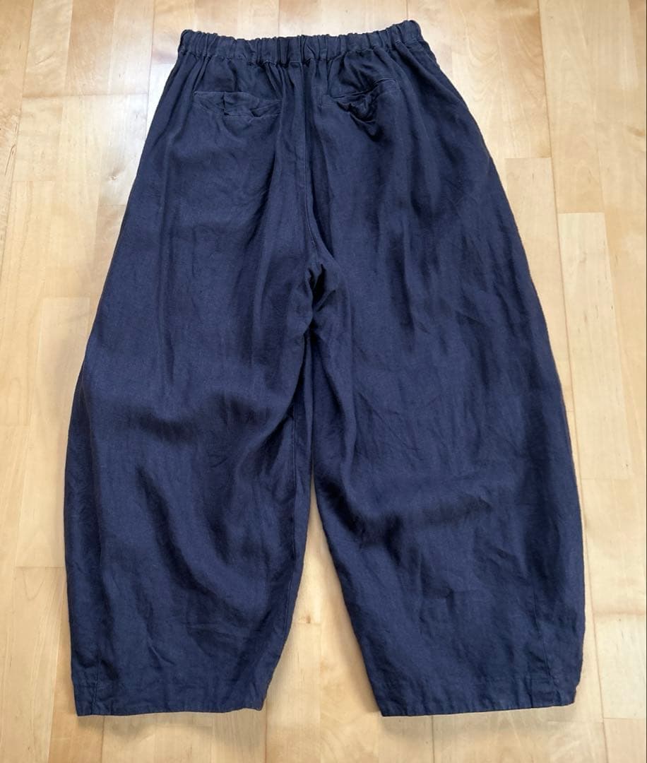 ネストローブ2023AW 起毛リネンコクーンパンツ　インクブラック