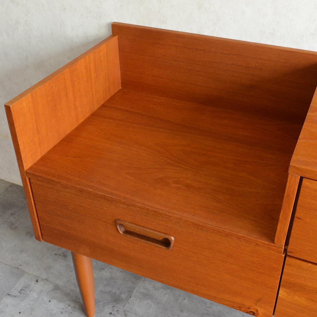 イギリスヴィンテージ チーク ドレッサー チェスト 鏡台 キャビネット