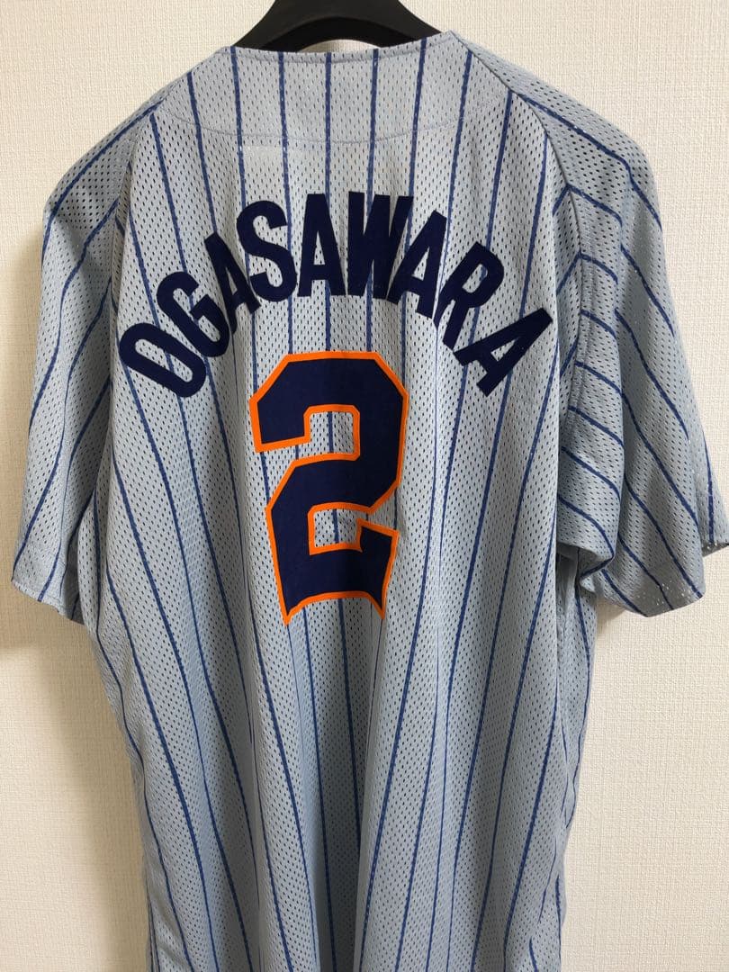 日本ハムファイターズ　小笠原道大　ユニフォーム フリーサイズ