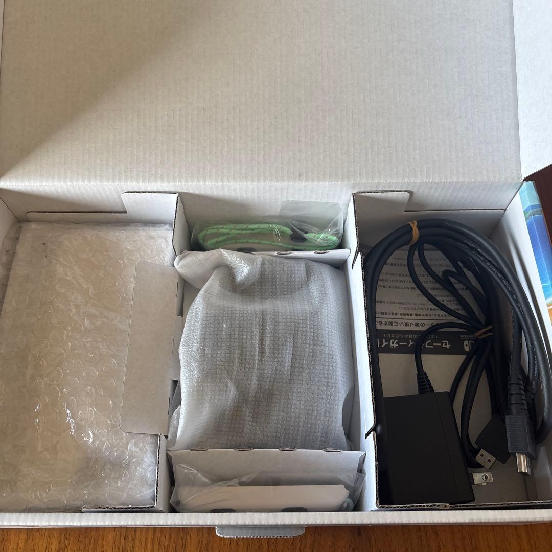 Nintendo　Switch　あつ森　ソフト付