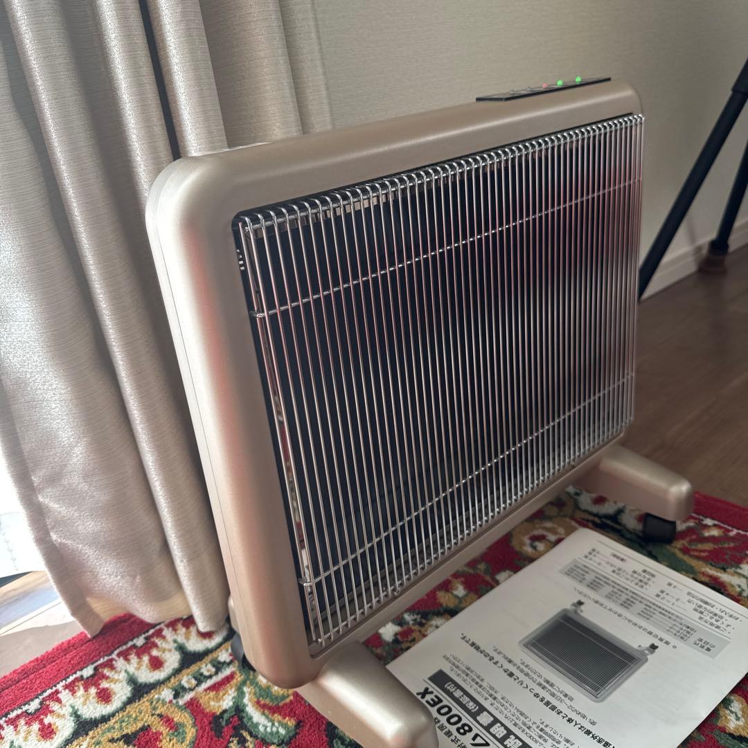 サンルミエ 800SD 遠赤外線輻射式暖房器