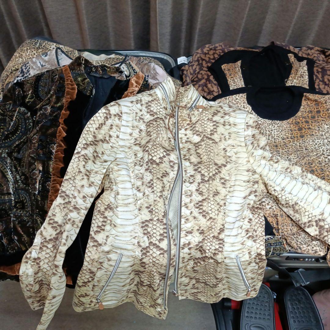 伊太利屋　レディース　服　まとめ売り　7枚