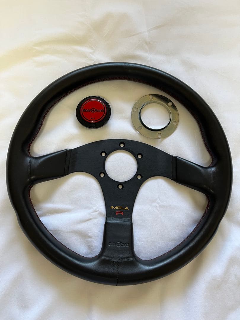italvolanti IMOLA R ステアリング