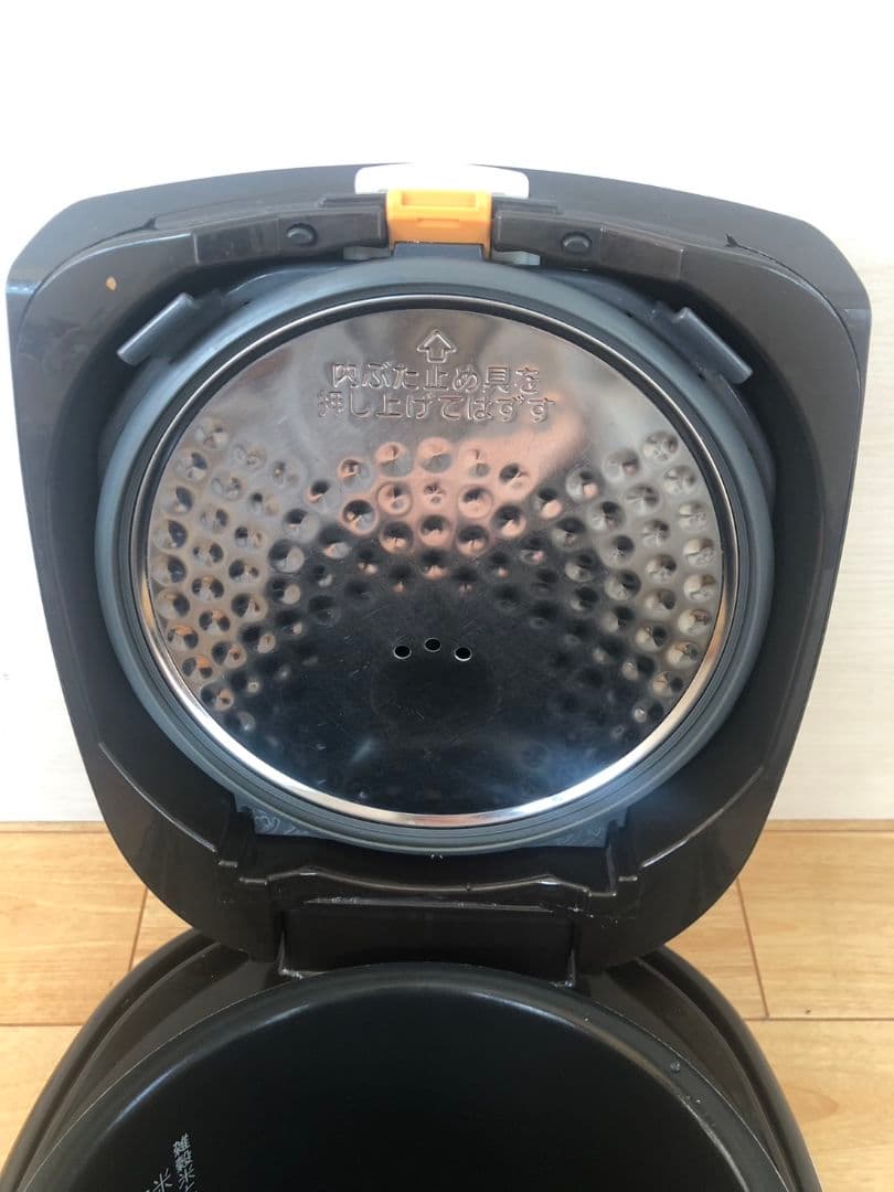 象印 IH炊飯器 NW-VH10