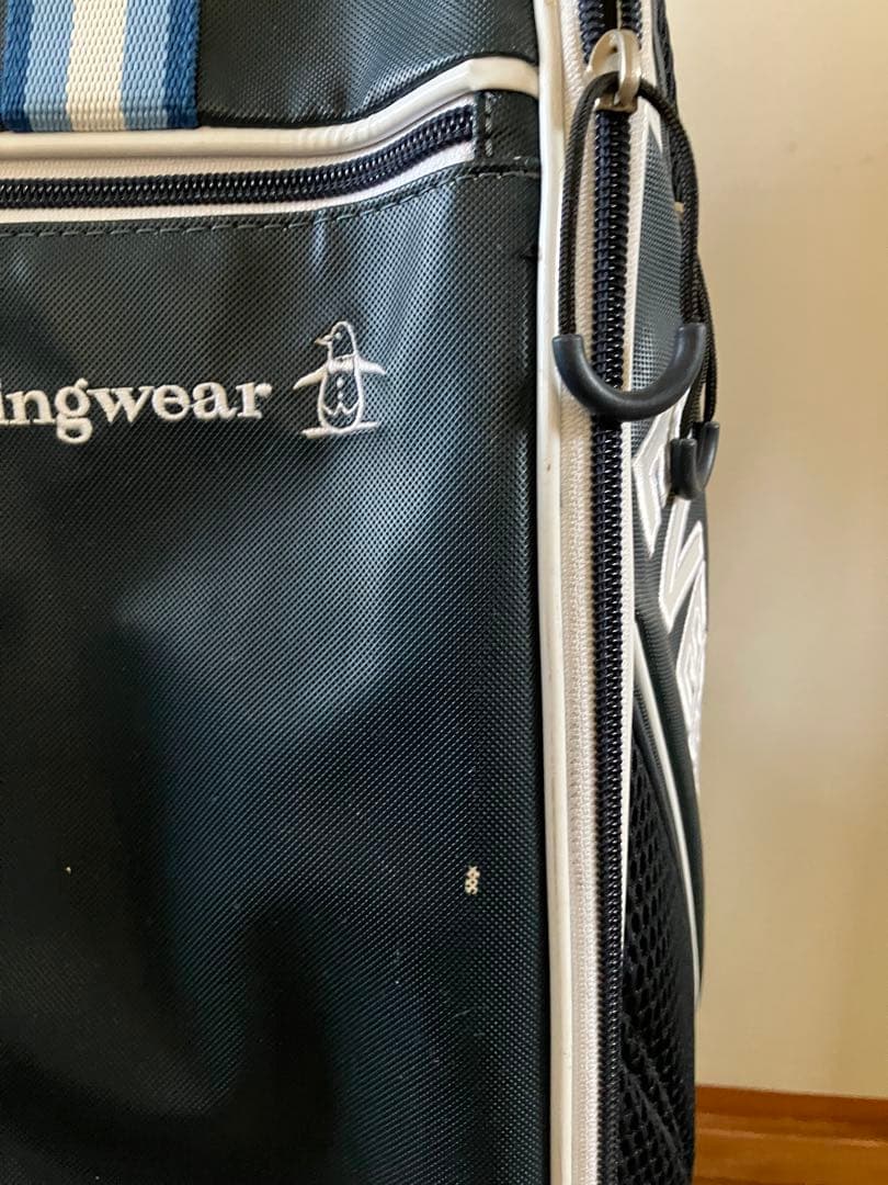 Munsingwear EVERNAVY キャディバッグ ネイビー　特価中‼️