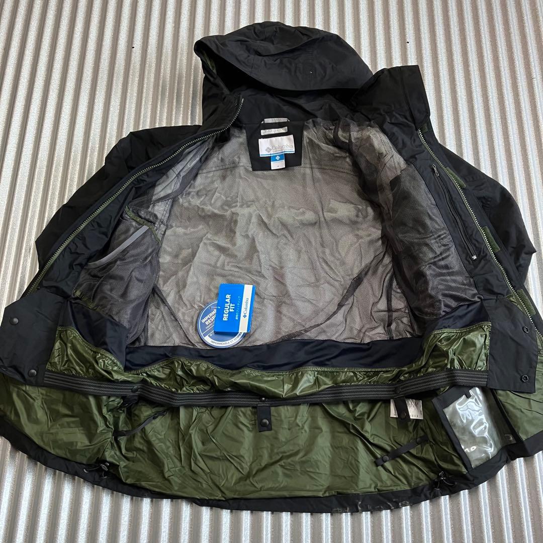 未使用　コロンビア　スノボウェア　上着　ジャケット　アウター　メンズ　黒　XS