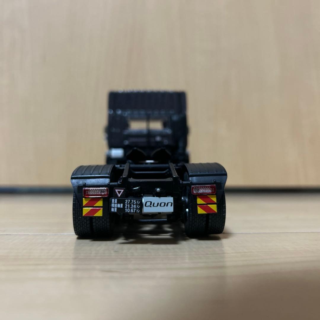 h*e様 UDトラックス　クオン　トラレーラーヘッド 1/43 非売品　ラスト1