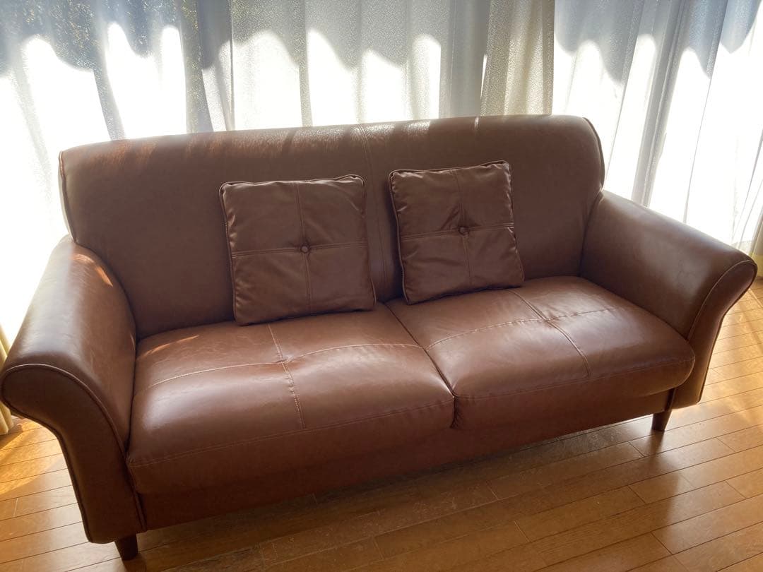 ヴィンテージ風3人掛けソファ