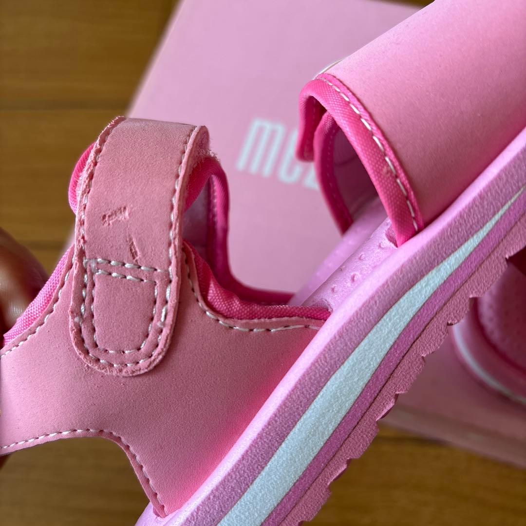 メゾピアノ　ミミポポ　サンダル