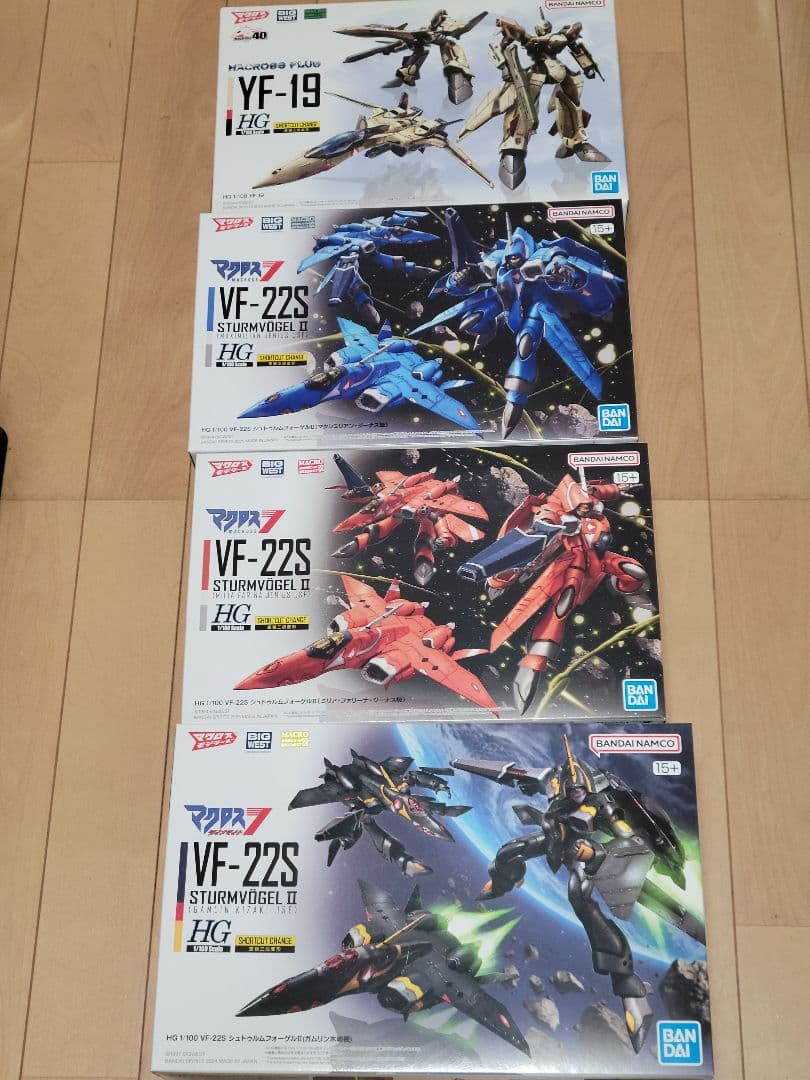 HG 1/100 YF-19&VF-22S(マックス・ミリア・ガムリン機)　４点