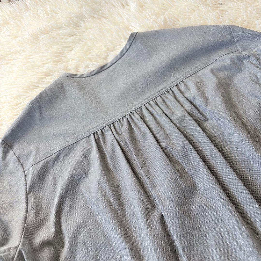 オーガ　フリルシャツ　ノーカラー　ラウンドヘム　サイドスリット　グレー　Fサイズ