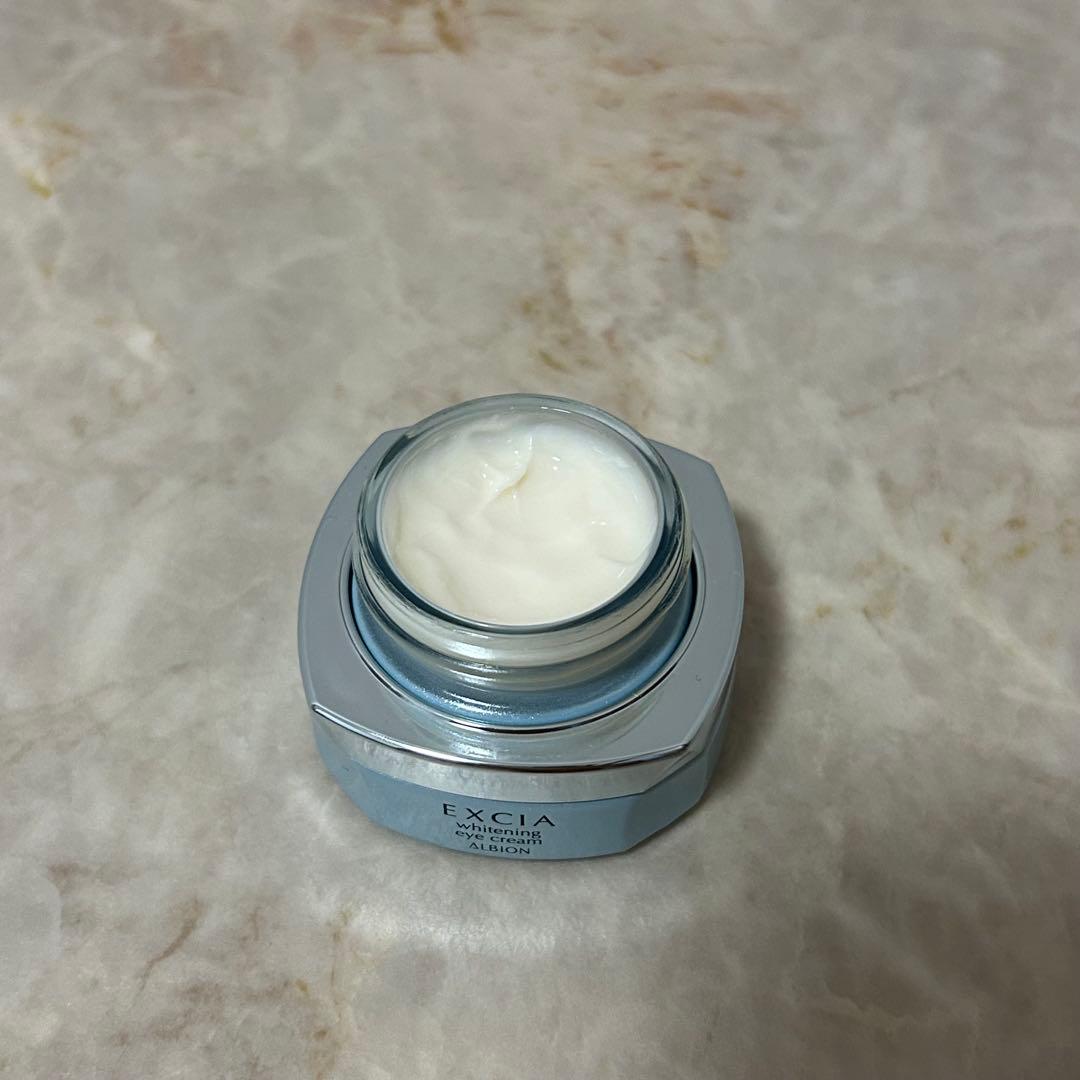 アルビオンエクシアホワイトニングアイクリーム