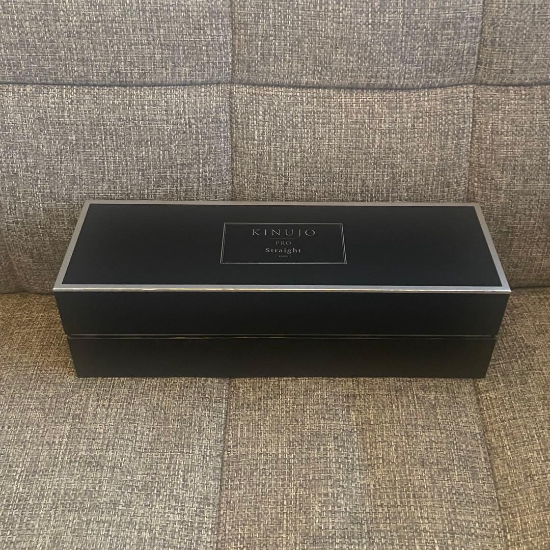 《新品》KINUJO PRO 絹女 ストレートヘアアイロン