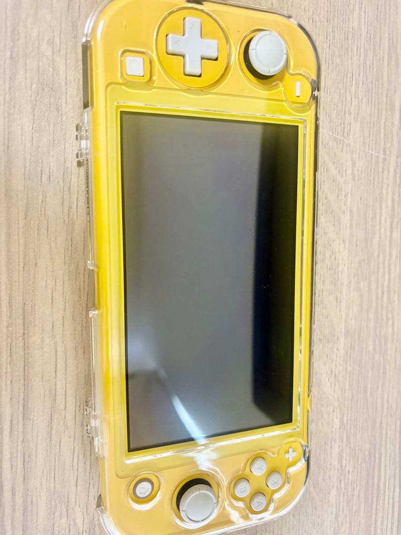 Nintendo Switchライト 本体 イエロー