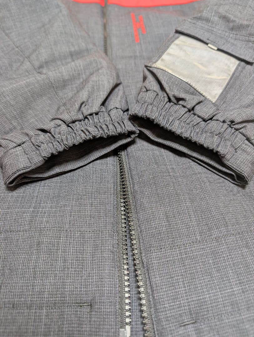 【美品】DESCENTE スキーウェア 上下セット 160cm 防水 防寒