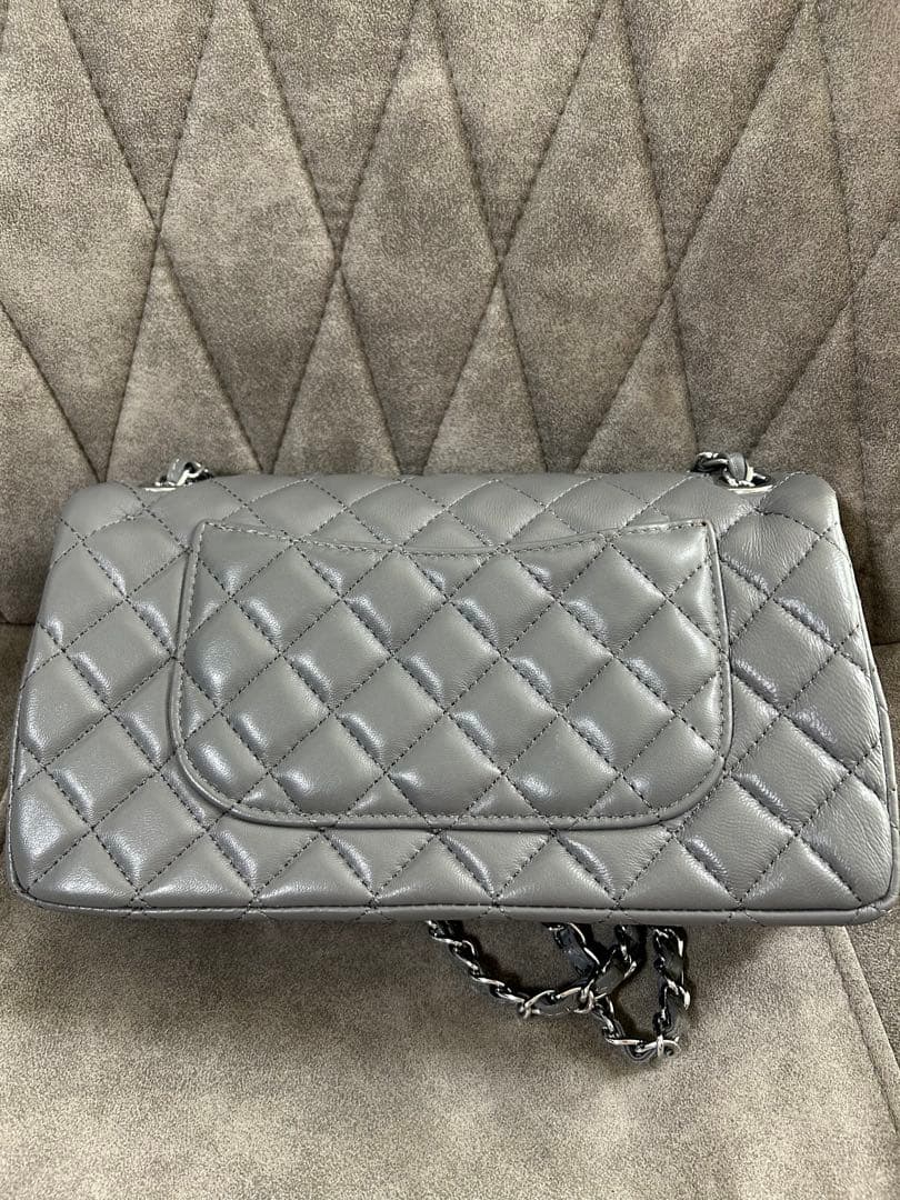 極美品　ノベルティ　 チェーン　ショルダーバック