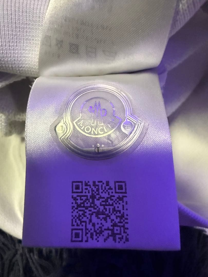 MONCLER ホワイト トレーナー