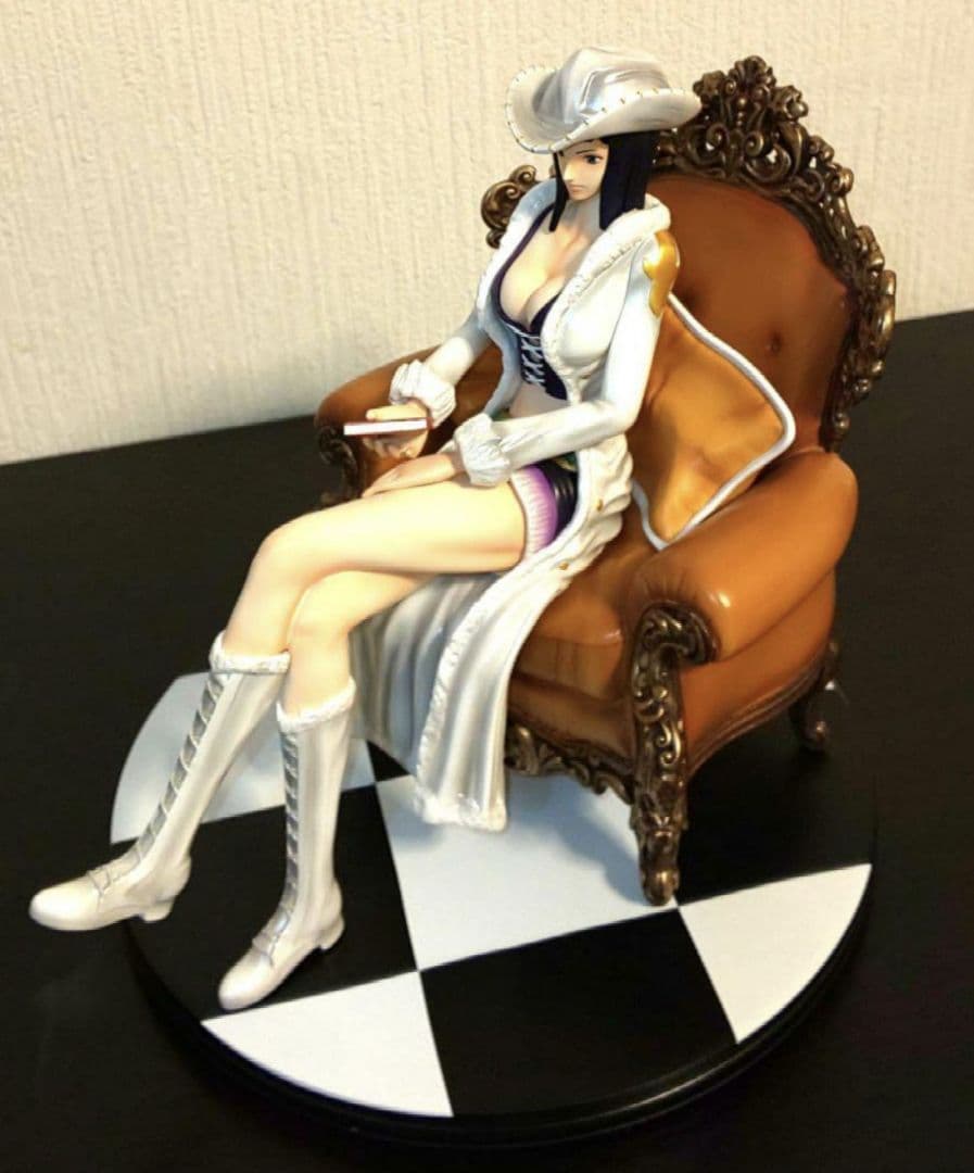 ワンピース ニコロビン フィギュア 海外 ガレージキット