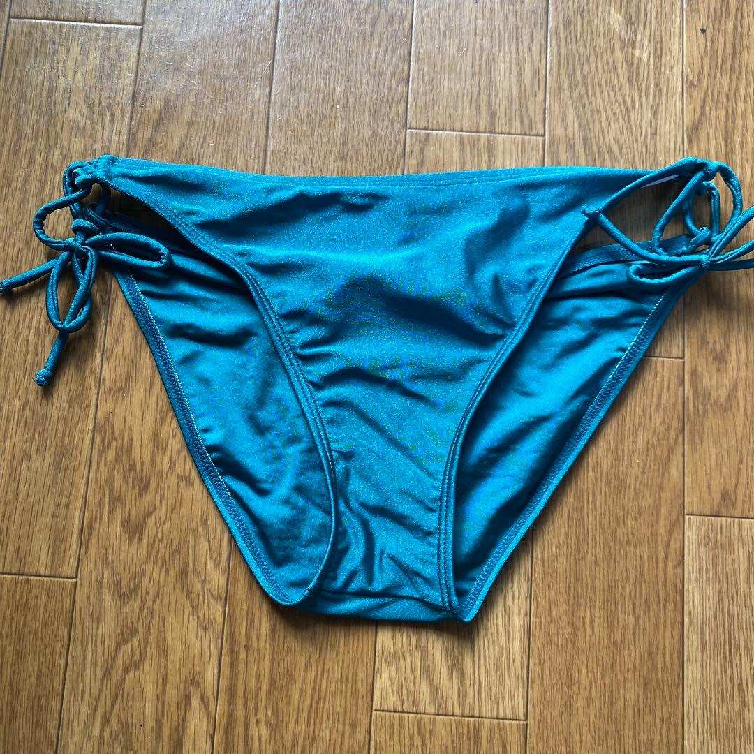 こ*ー様 再掲載　混浴女子グリーンビキニ