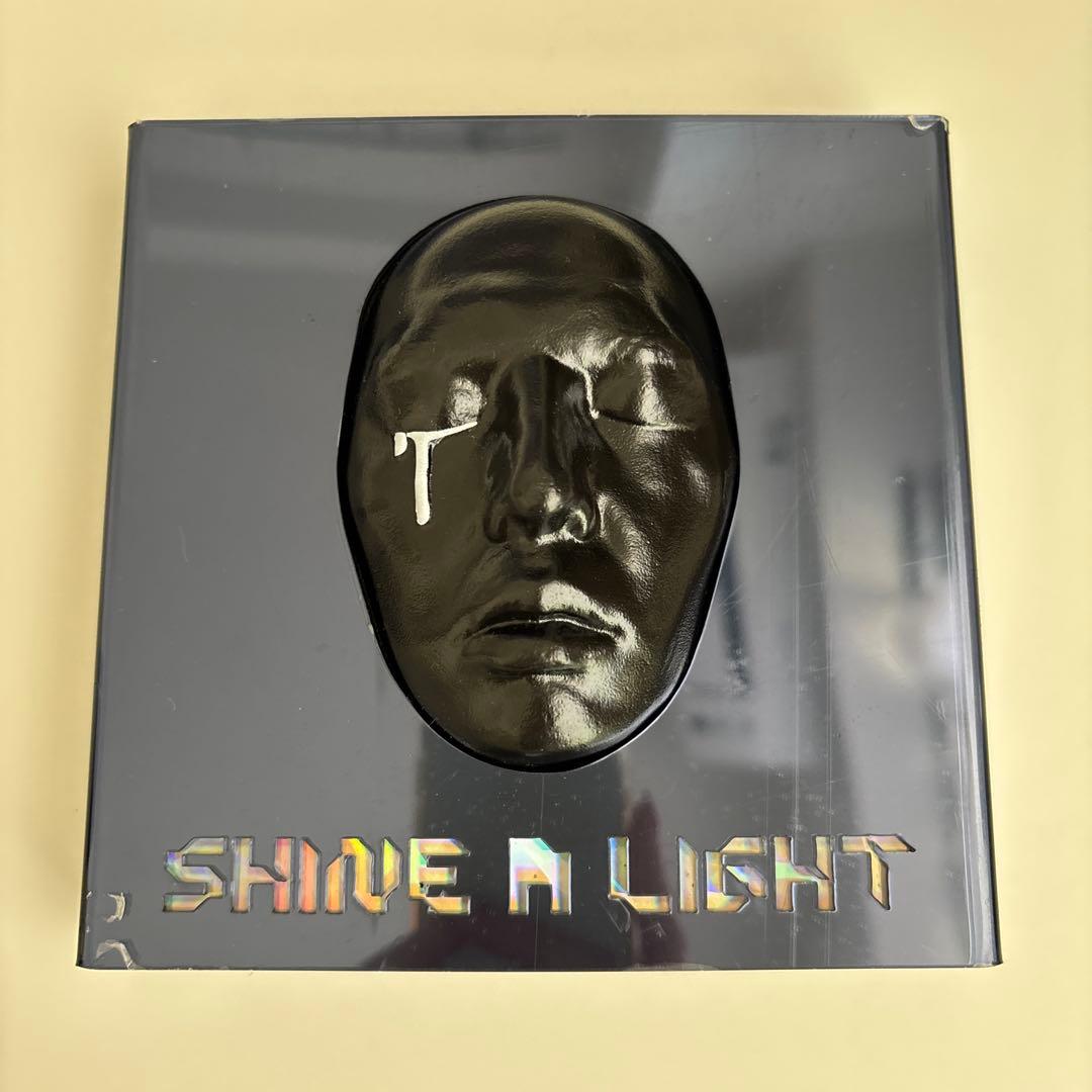 G-DRAGON SHINE A LIGHT コンサートDVD 初回限定