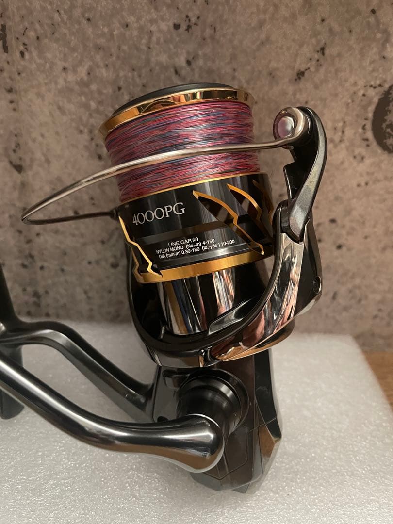 【美品】シマノ 20ツインパワー 4000PG（機関良好）