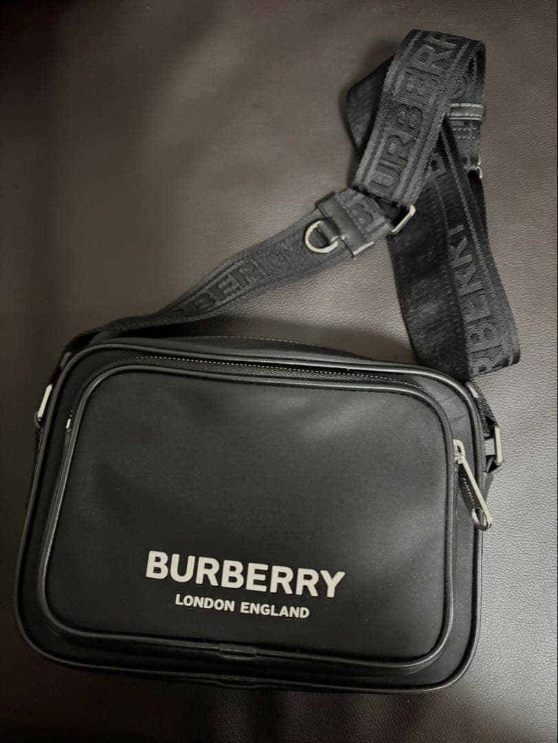 BURBERRY ショルダーバッグ
