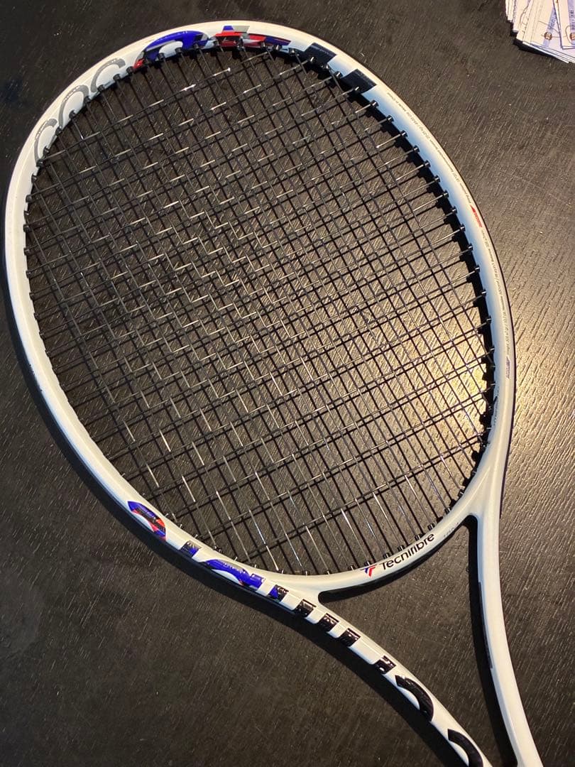 テクニファイバ-TF40 305 18M グリップ2