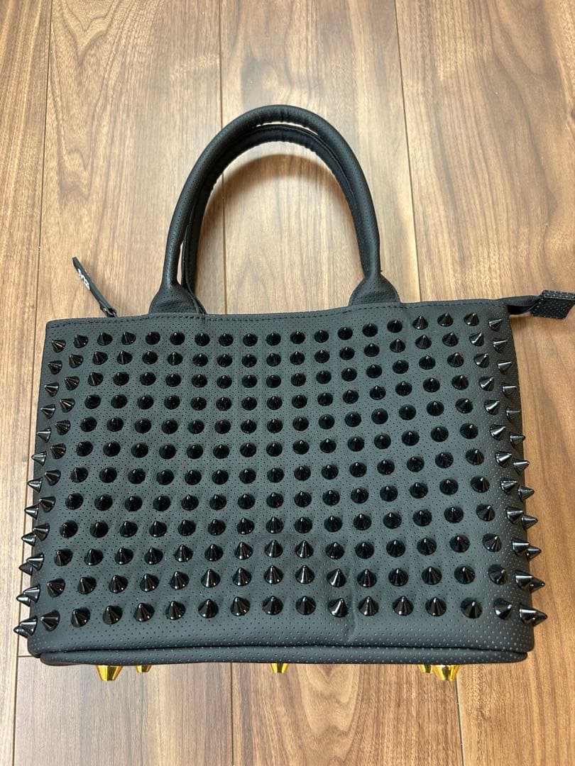 ★超美品　V12 ヴィトゥエルヴ　カートバッグ