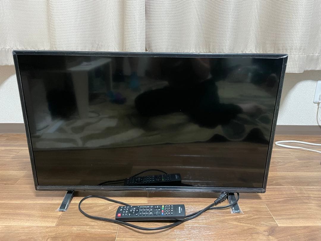 IRIS OHYAMA ハイビジョン液晶テレビ LT-32C320B 32V型