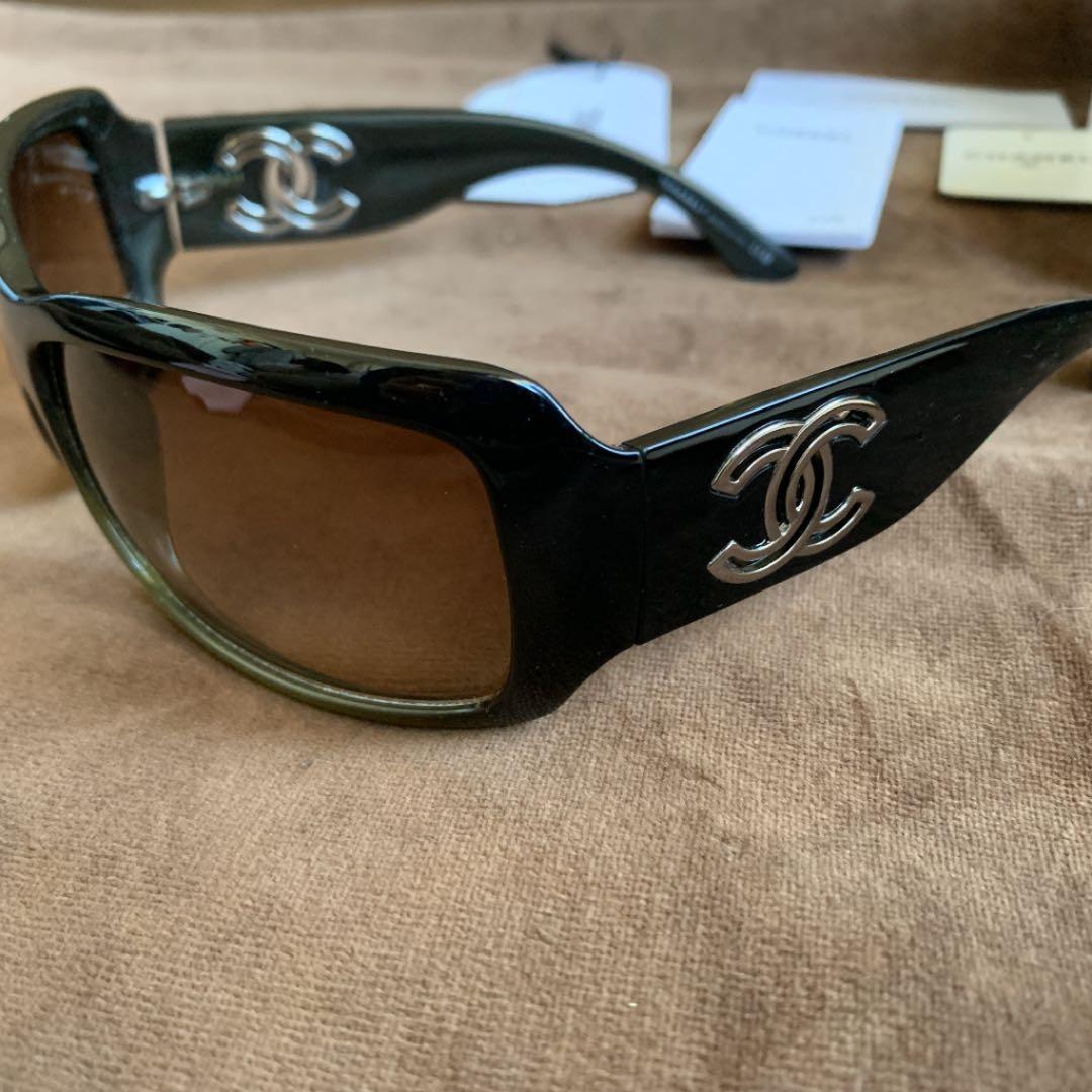 CHANEL サングラス　レディース
