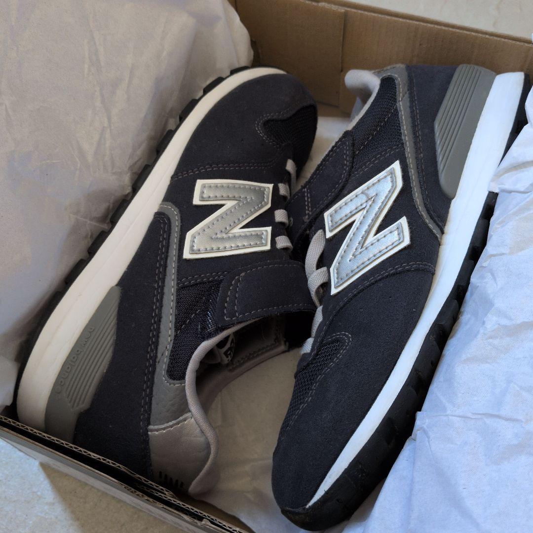 New Balance キッズスニーカー ３足セット