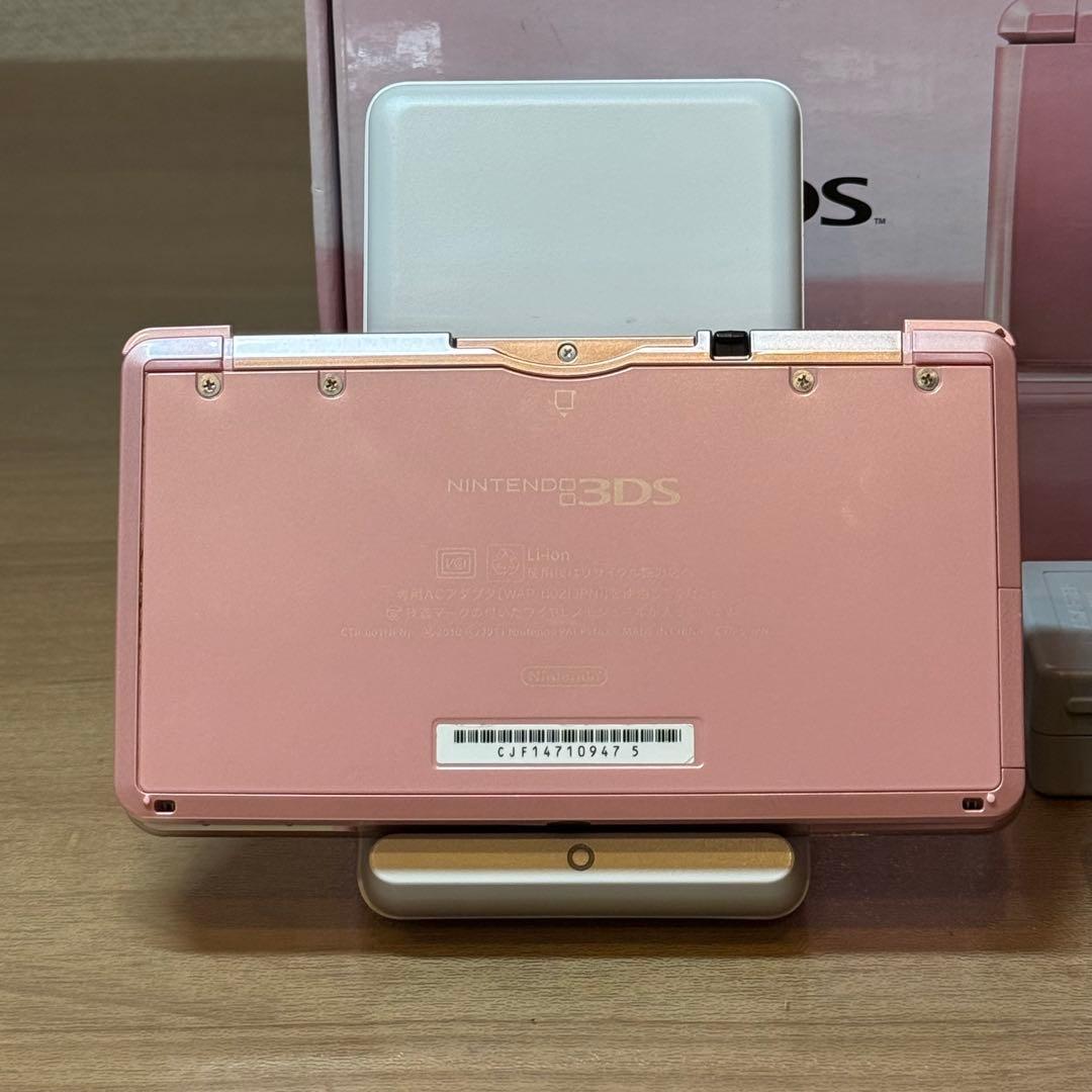 6-021【美品】ニンテンドー3DS ミスティピンク 箱付き