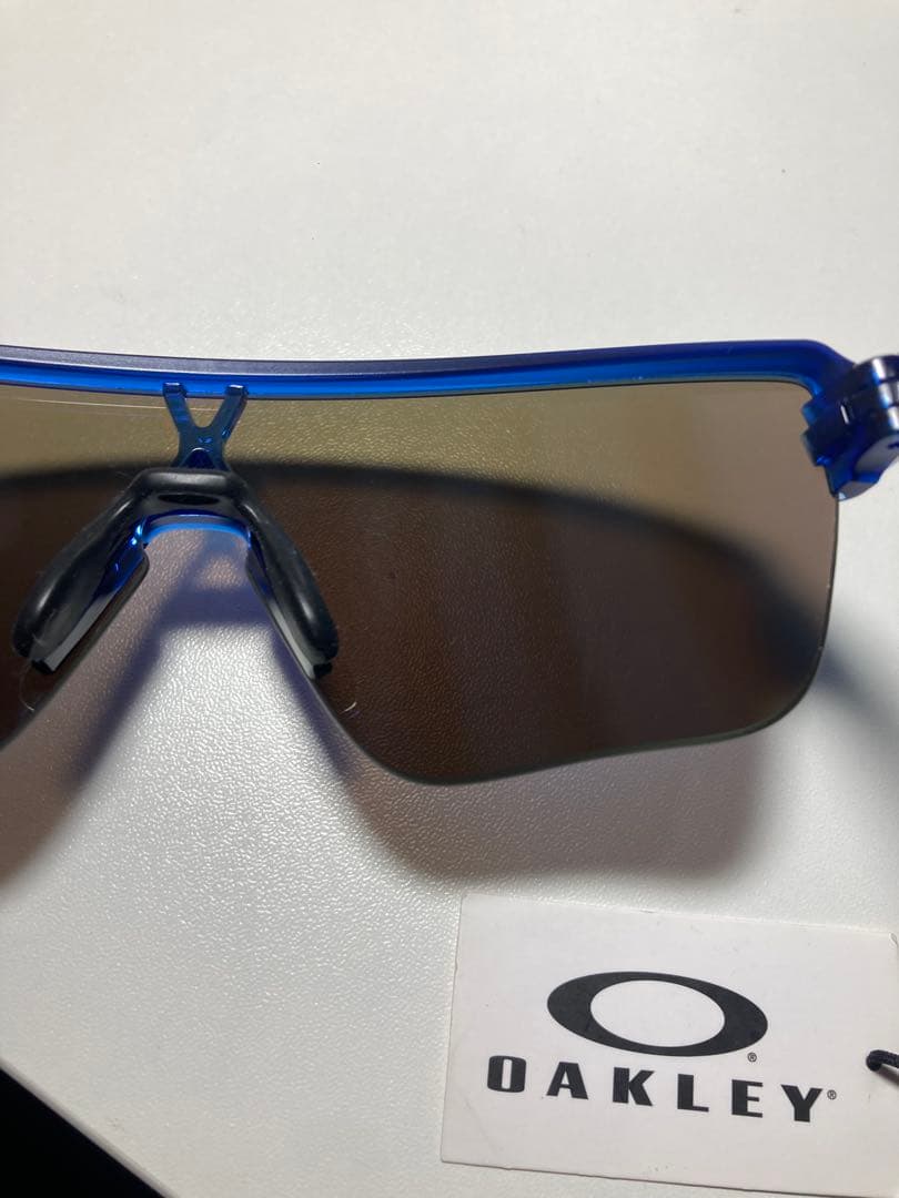 オークリー コリドースクエアード 9415-0242