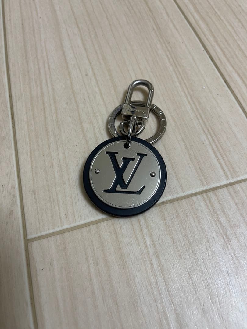 Louis Vuitton キーホルダー・IV サークル