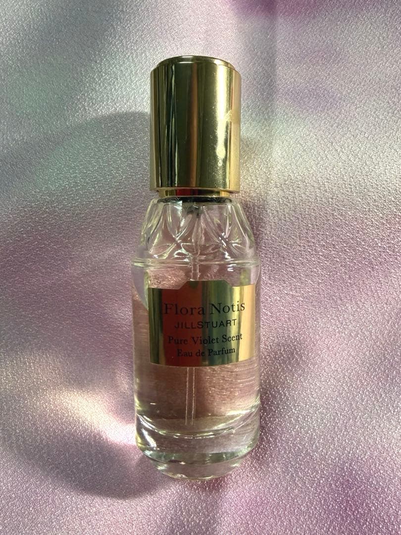 コスチュームナショナル　サイバーガーデンオードトワレ　&フローラノーティス