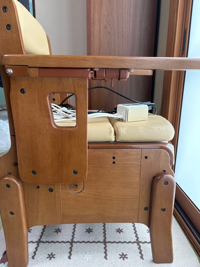 【送料込】安寿 家具調トイレセレクトR自動ラップはねあげ（暖房便座） アロン化成