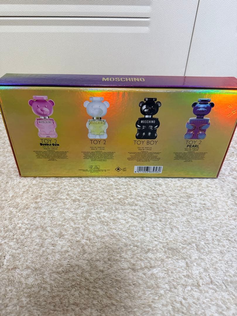 MOSCHINO テディベア香水 4本セット