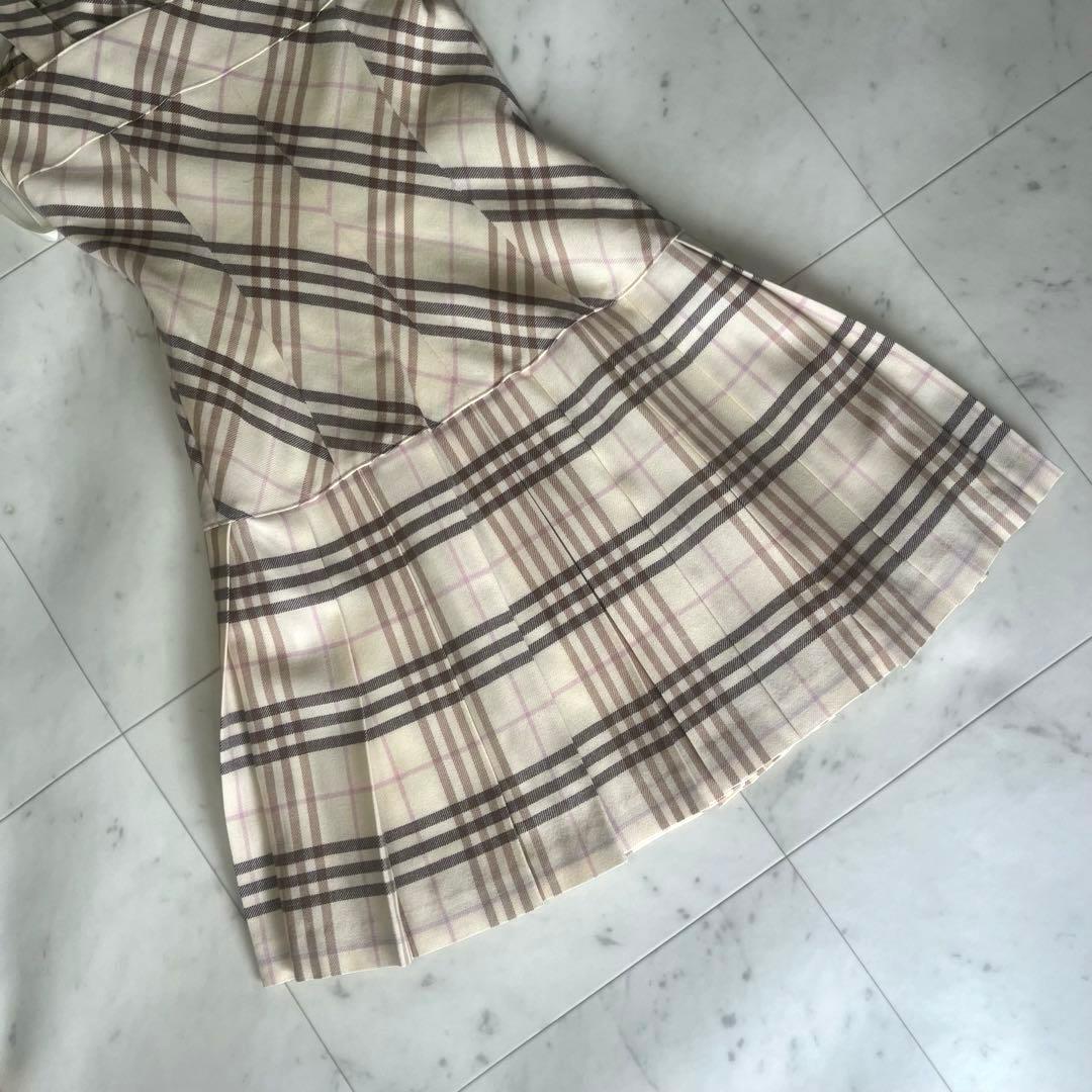 Burberrバーバリー　キャミソール　ノバチェック　ベルト　プリーツ　Aライン