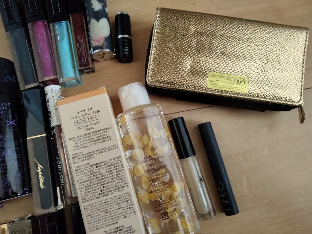 GIVENCHYジバンシー他コスメ　まとめ売り　A-106