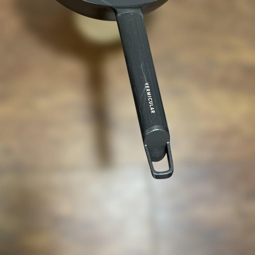 Vermicular プレミアムブラックフライパン限定品24cm深型