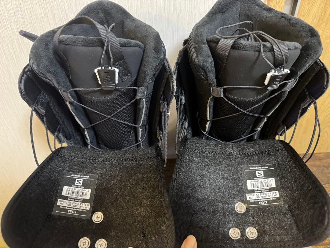 Salomon スノーボードブーツ ブラック