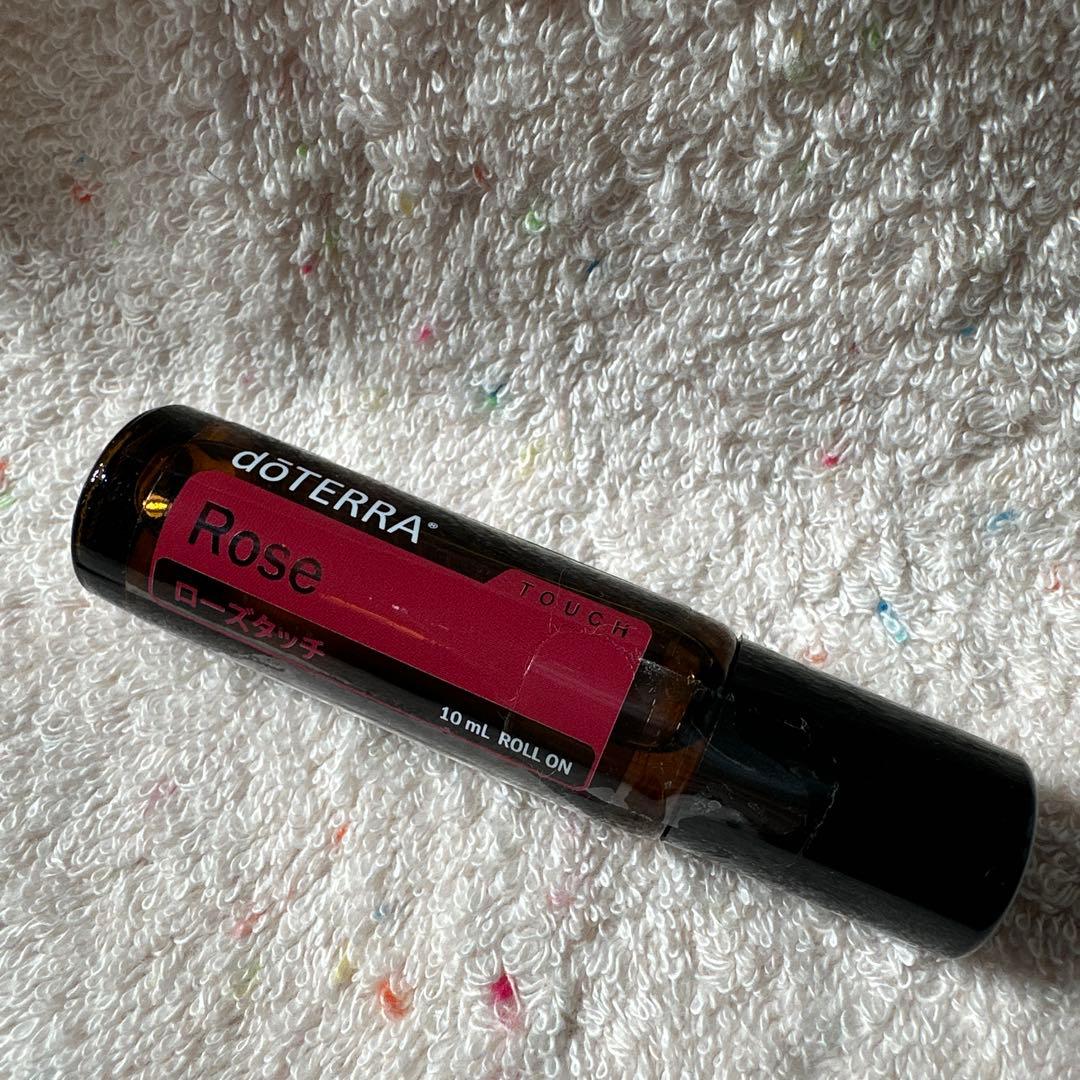 doTERRA ローズタッチ ロールオン 10mL