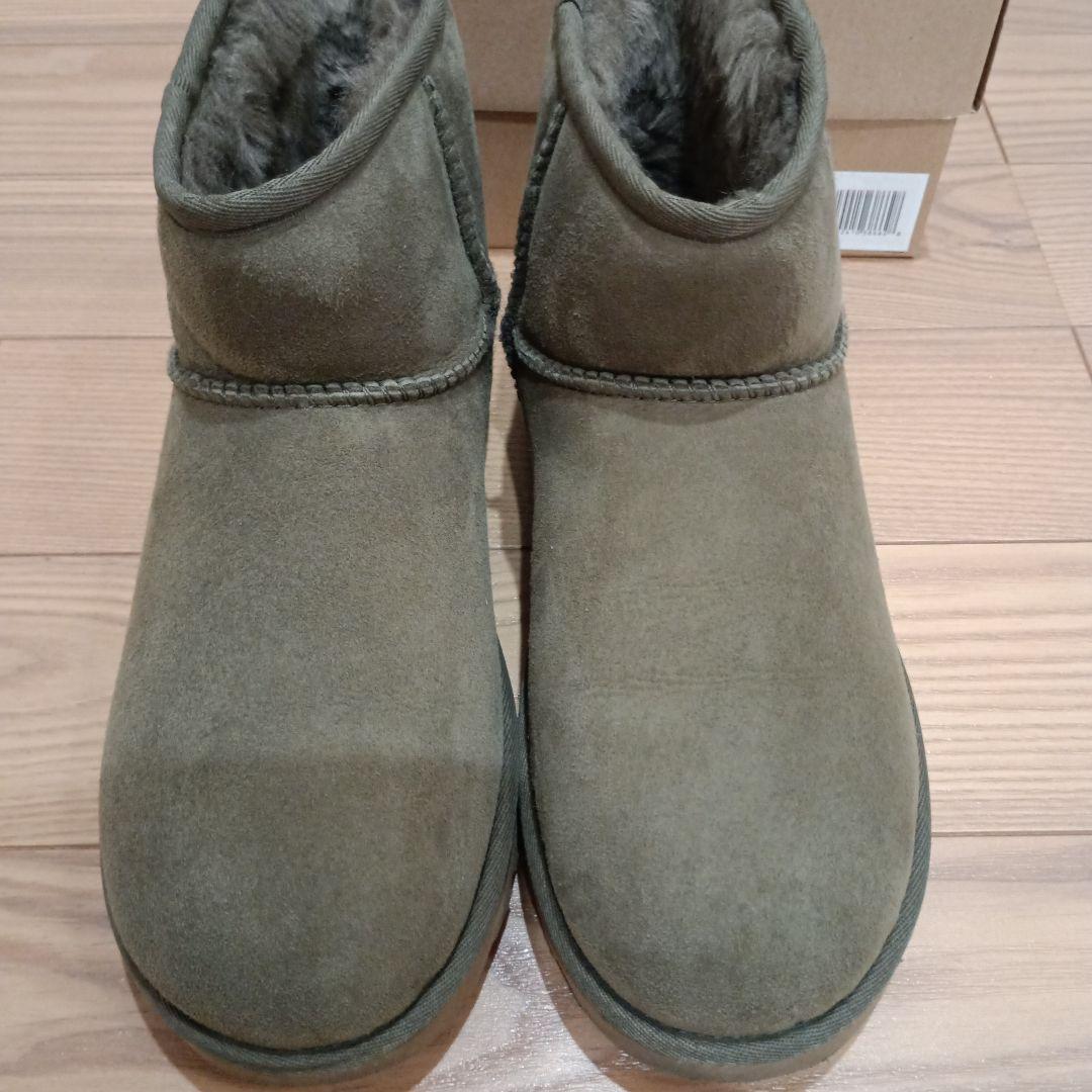 正規品　UGG クラシックミニ　W8