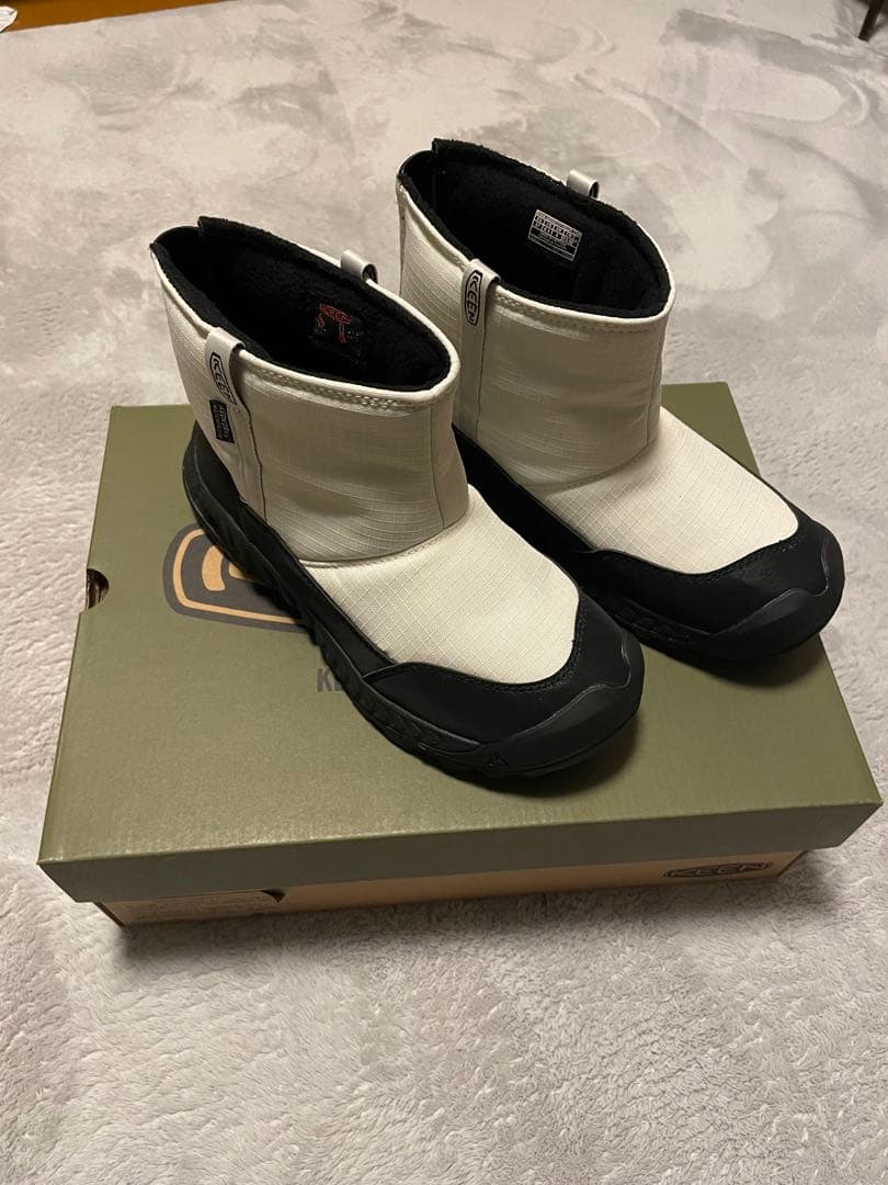 keen スノーブーツ
