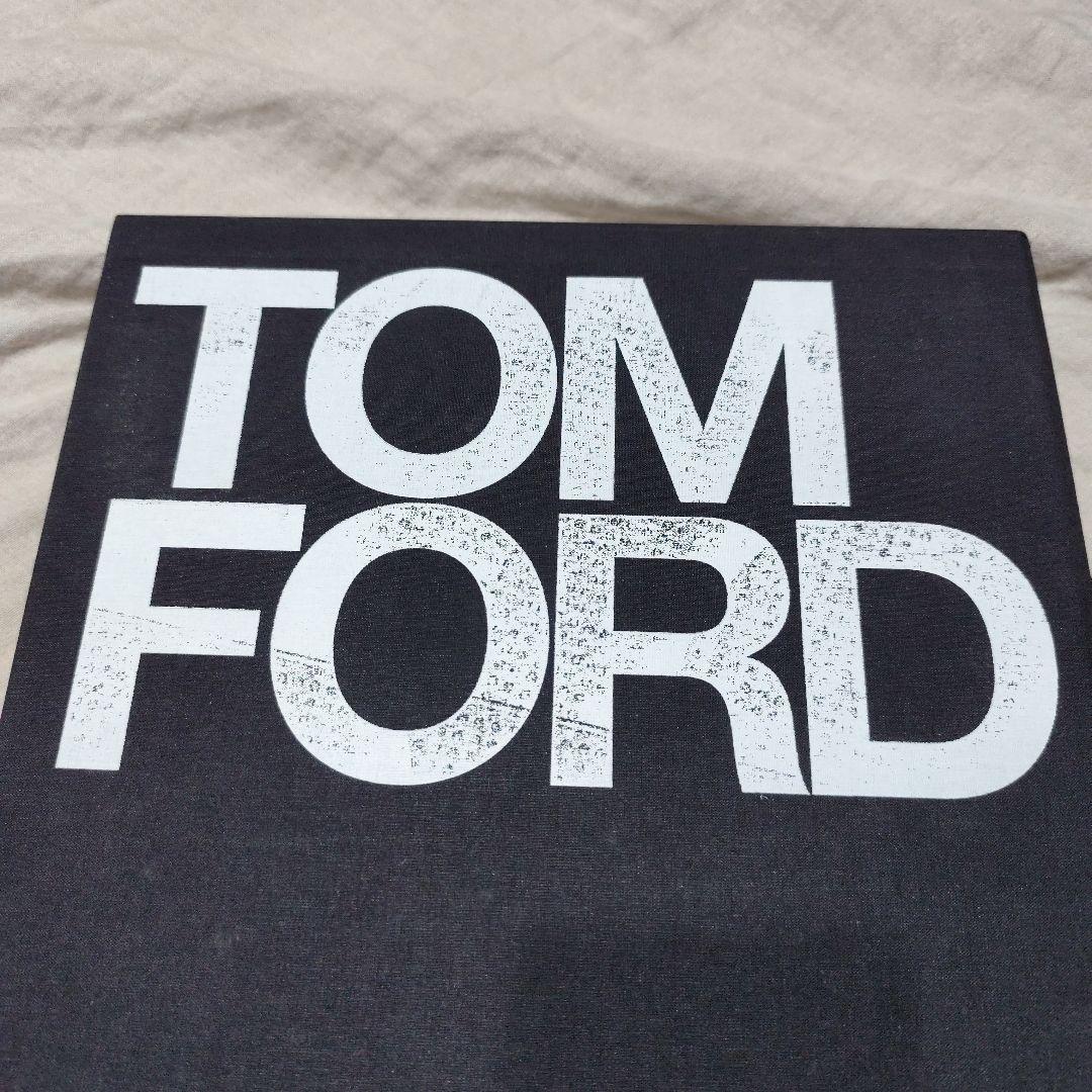 TOM FORD ハードカバー写真集