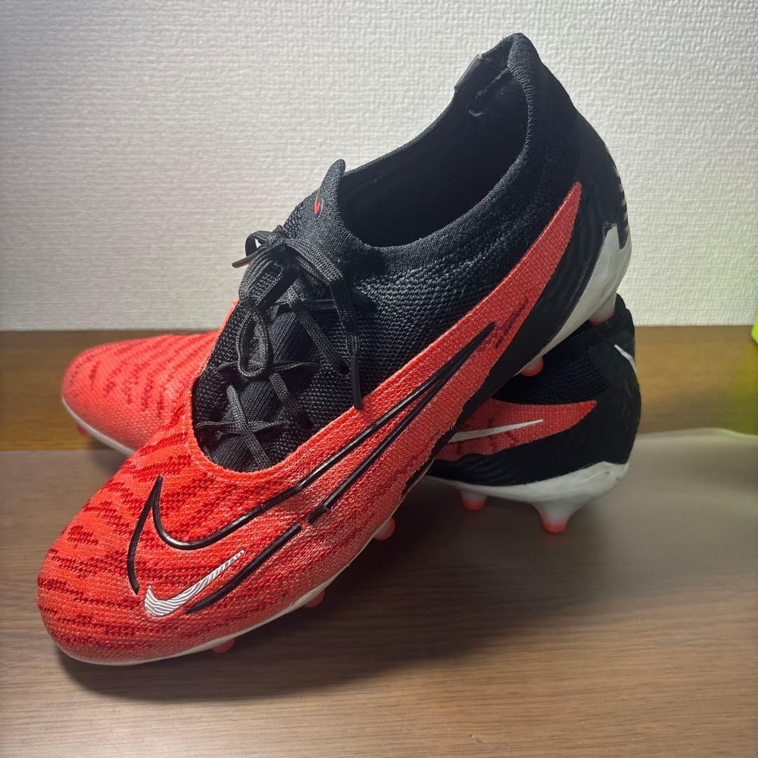 Nike ファントムGX