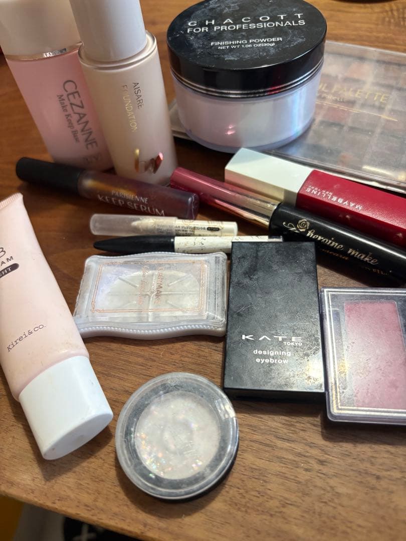 メイクアップアイテムセット　化粧品　まとめ売り